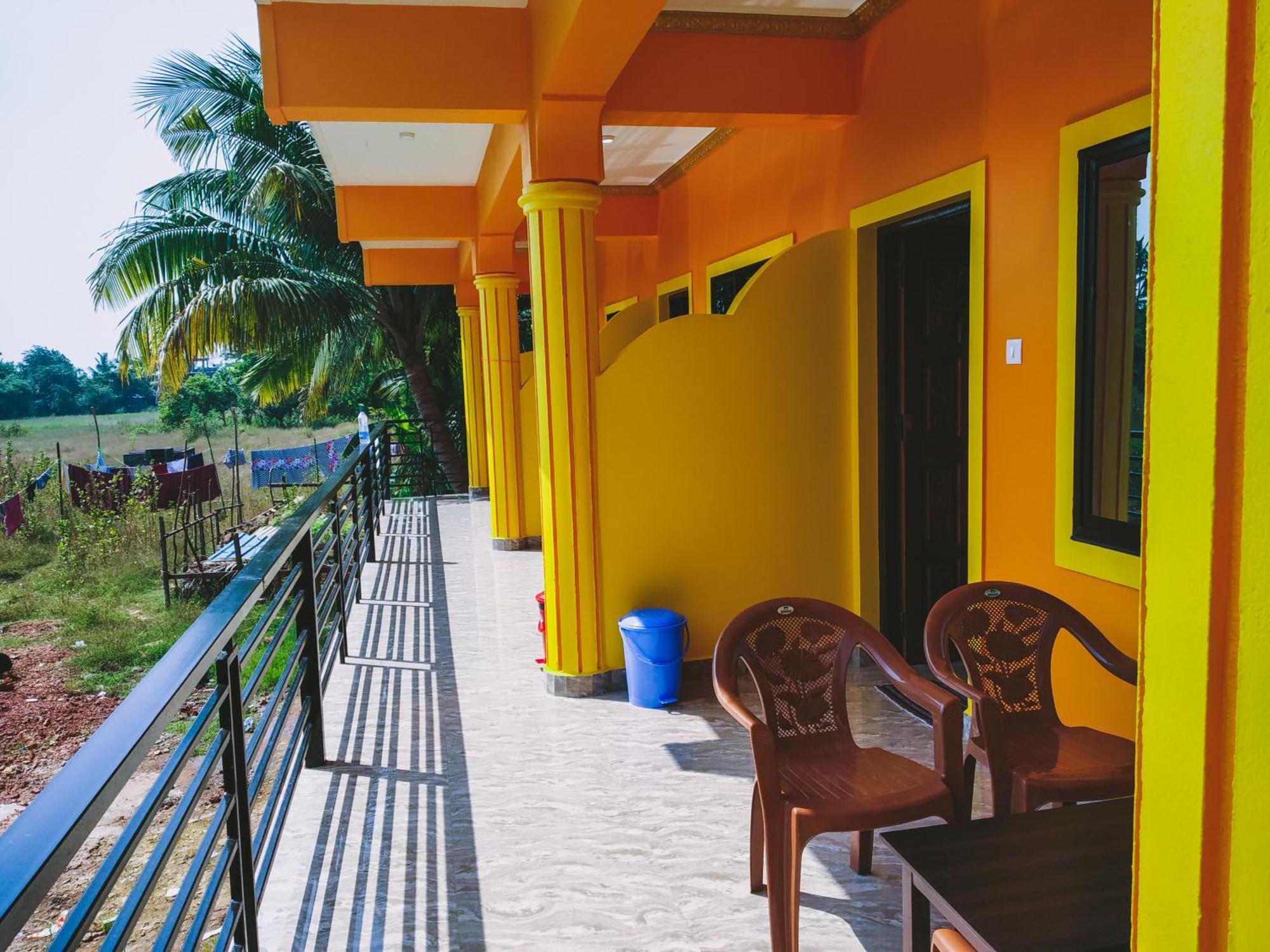 Sai Guru Guest House Anjuna Exteriör bild