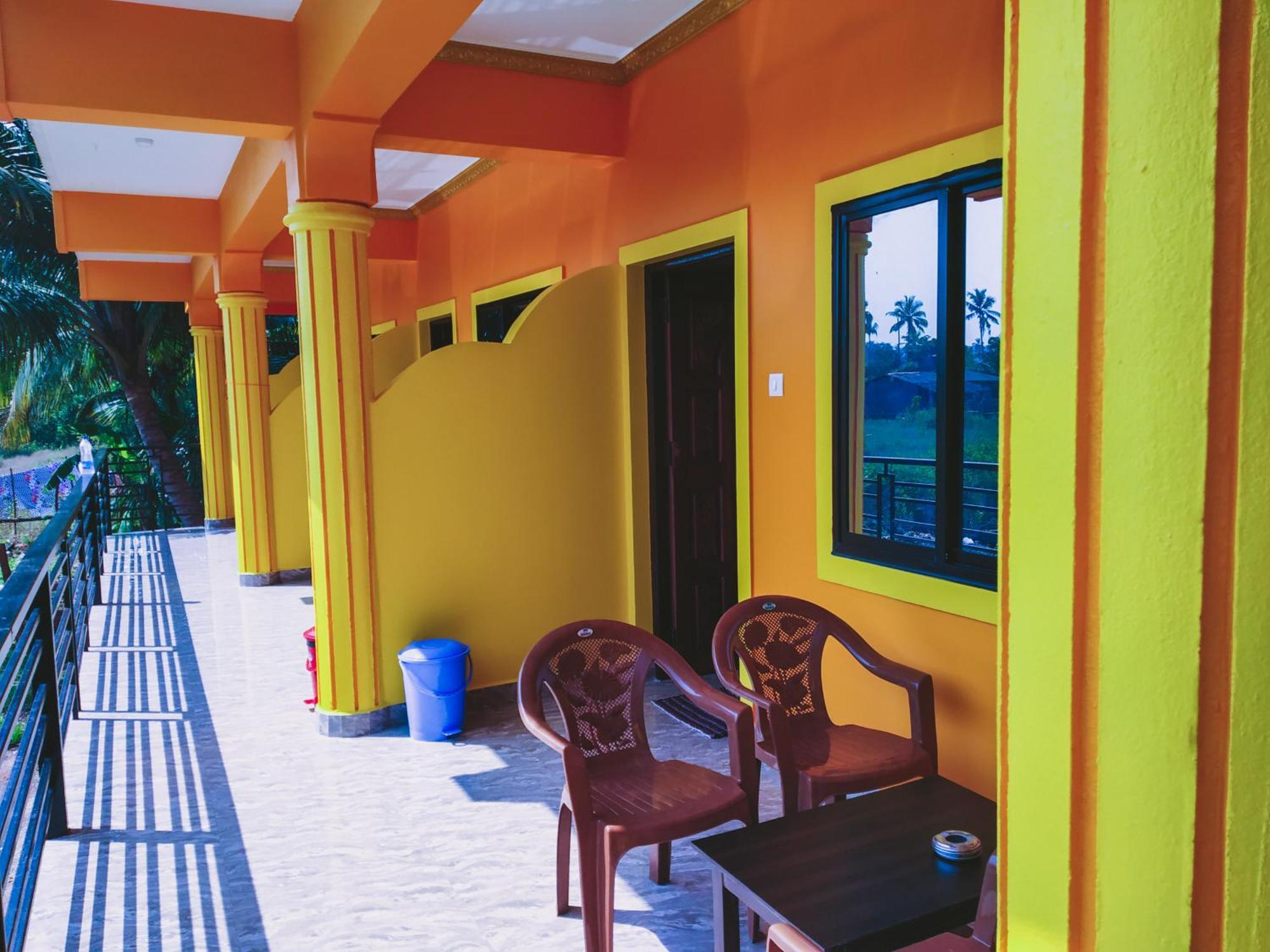 Sai Guru Guest House Anjuna Exteriör bild