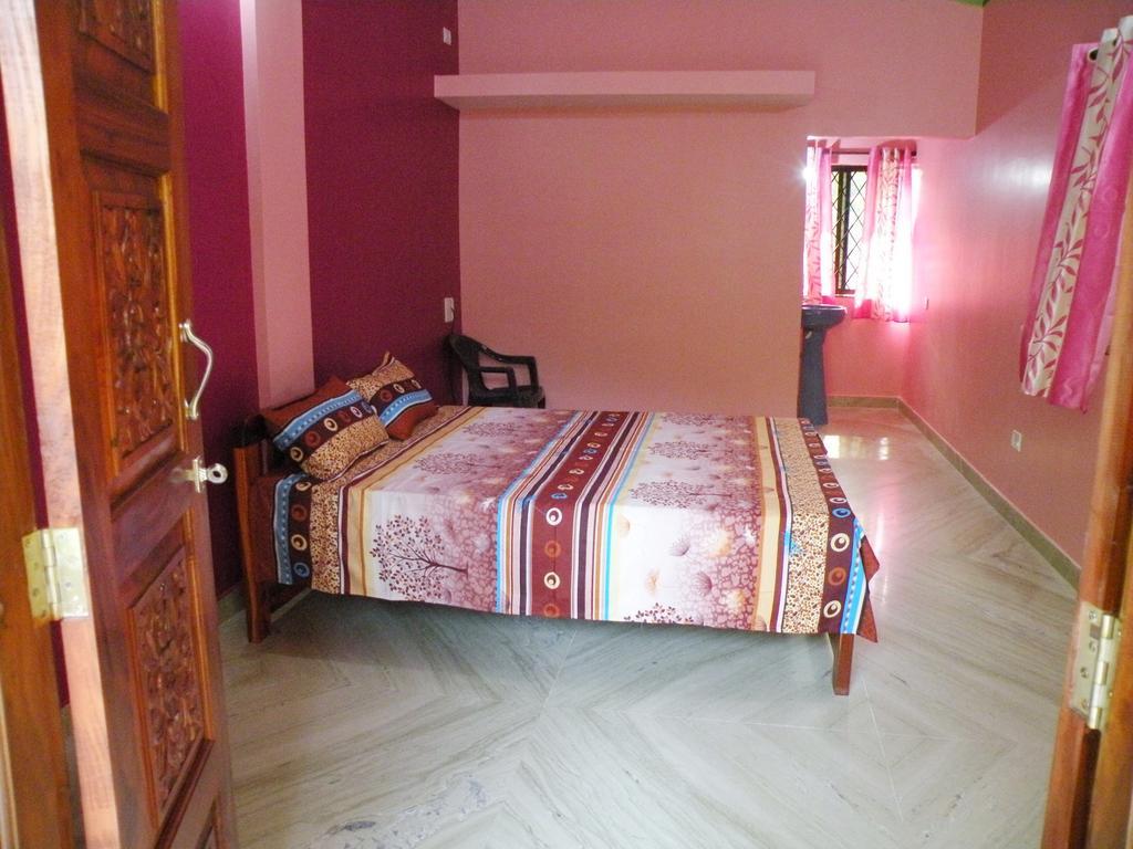 Sai Guru Guest House Anjuna Rum bild